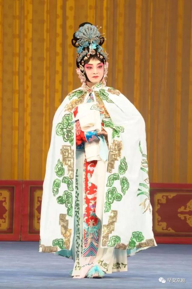 《审头刺汤》 陆炳——李正平(天津分会艺术顾问) 李正平:老生名宿