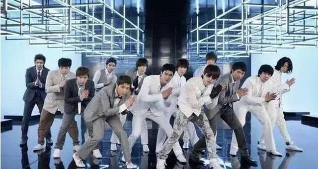 苍蝇停下来的时候总喜欢