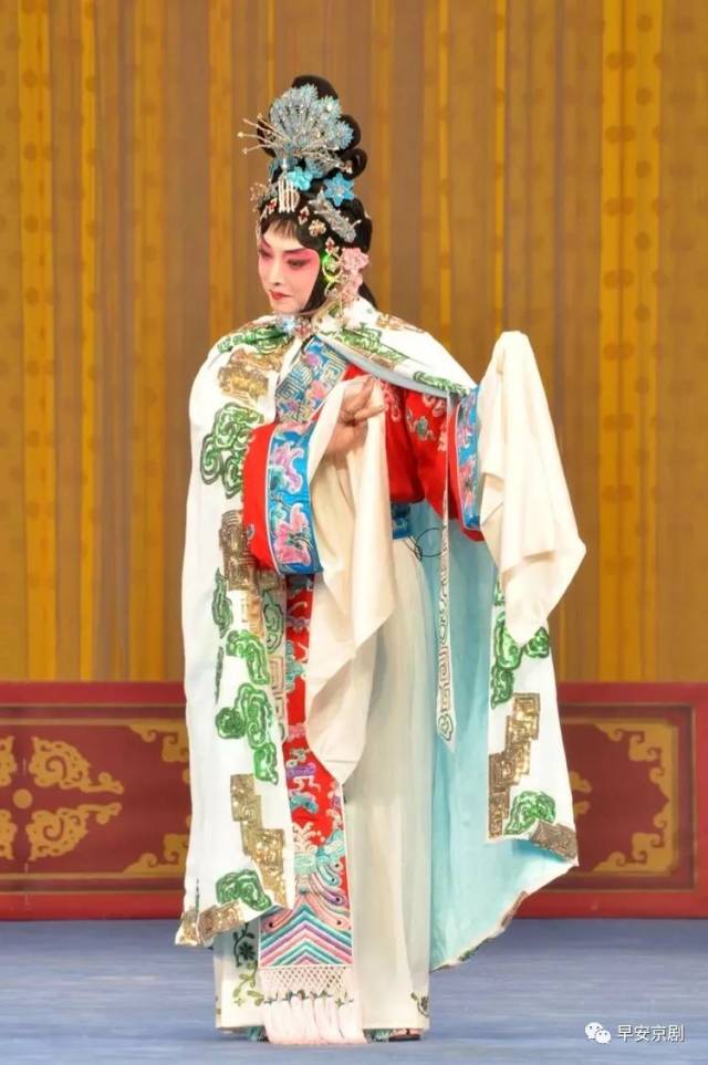 《审头刺汤》 陆炳——李正平(天津分会艺术顾问) 李正平:老生名宿