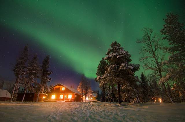 《瑞典极光》  摄影/周信兵