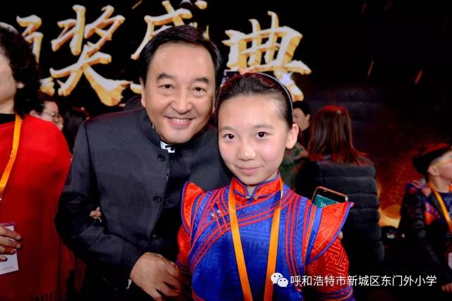 中央电视台《新闻30分》主持人长啸老师