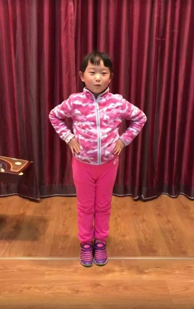 阳光体操,让校园嗨起来!--记一年级广播操验收