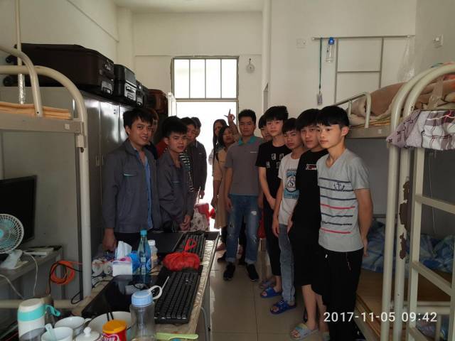 【企业动态】海信宽带开展探访box车间老员工宿舍活动