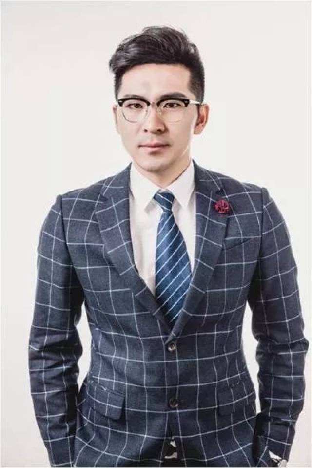 爱唱歌还能与《星光大道》冠军嘉宾同台演出?