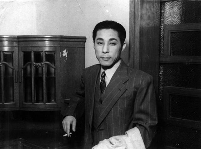 《江南春晓》,魏鹤龄饰演沈载之