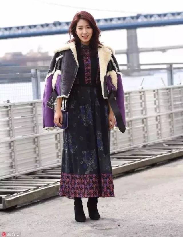粉色控可以选择全粉套装,博主angelina lepper身穿mila schon粉色麂皮