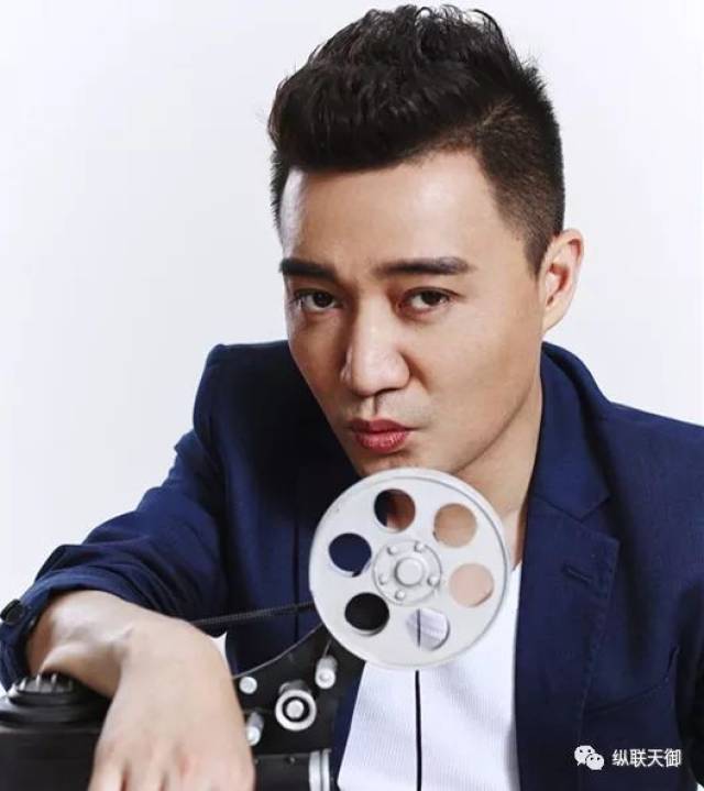 阿进:一个不想当主持人的小品演员不是一个好歌手,这句话用来形容阿进