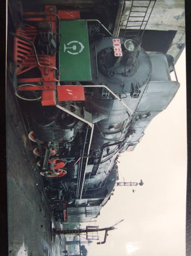 年 2005年12月9日至今 江岸机务段与组建于1902年的原信阳机务段整合