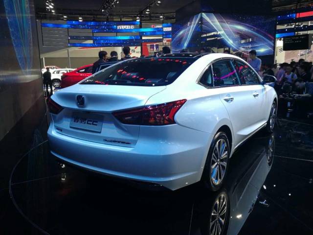 长安睿骋cc重磅亮相广州车展 除了颜值 还有哪些看点?