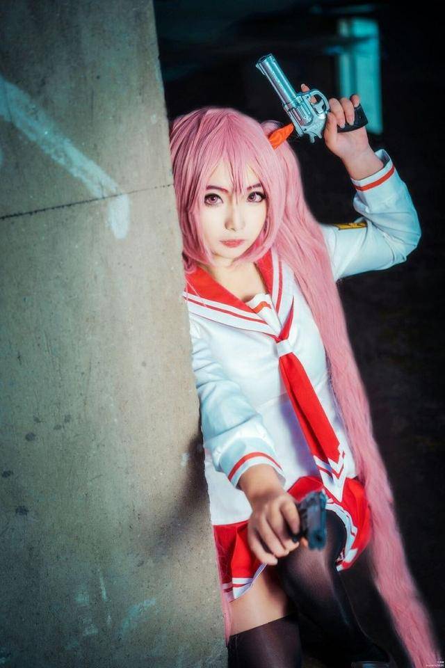 「日漫cos专题」黑丝制服双马尾,如烈焰般的绯色少女!