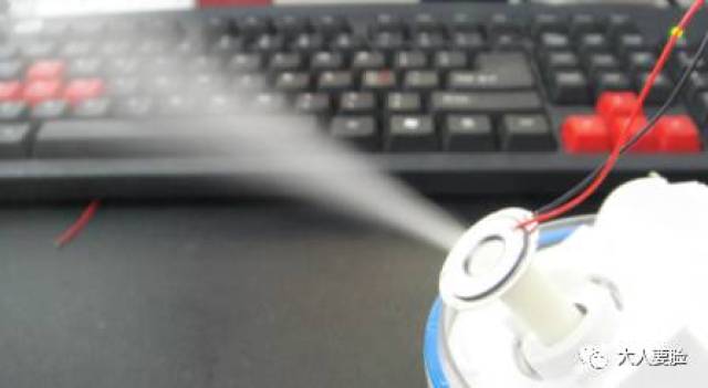 e05a310e25ae4a3291a9c22226fbe4a4.jpeg