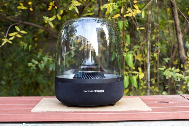 颜值即正义,哈曼卡顿aura studio音乐琉璃蓝牙音箱评测