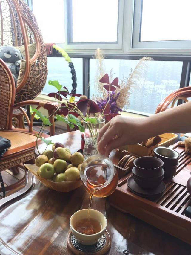 我想如果可以留一天或半天时间,约几个朋友,备一壶
