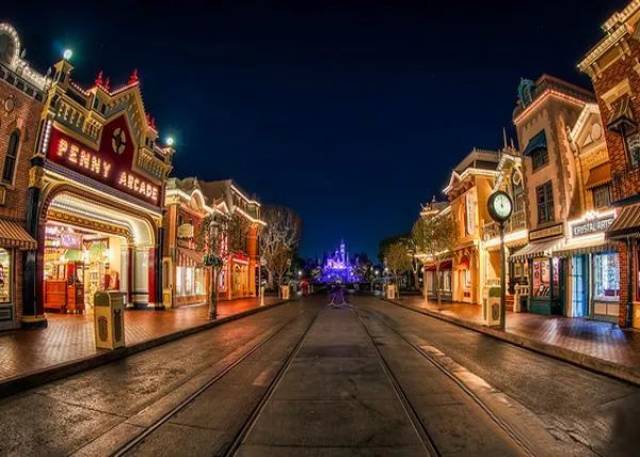 【地铁旁的10个异域小镇】足不出"沪"就能感受各国风情