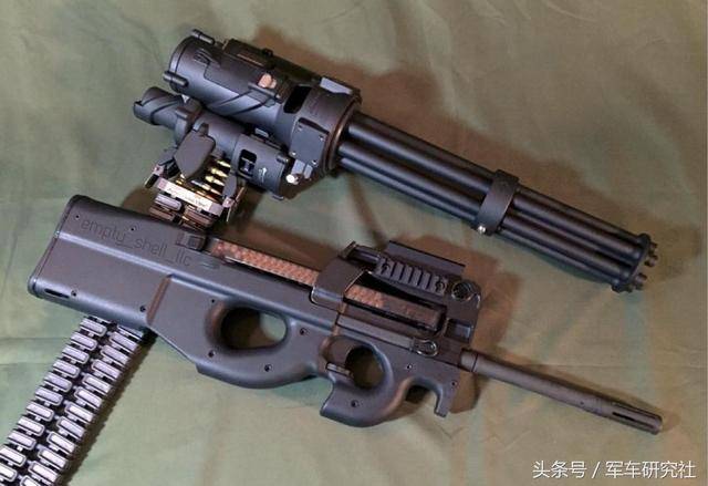 xm556長管型和p90衝鋒槍長管型對比