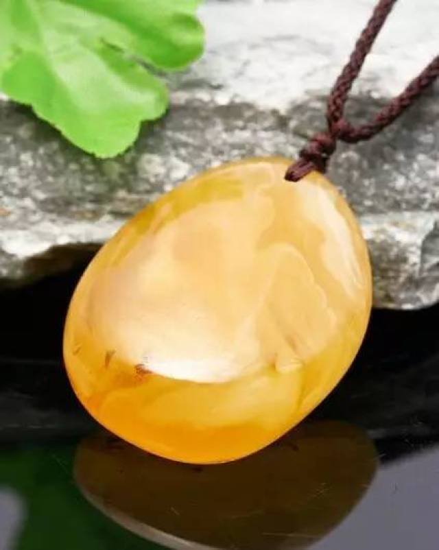 专家教你蜜蜡鉴别与价格比对-太详细_搜狐网