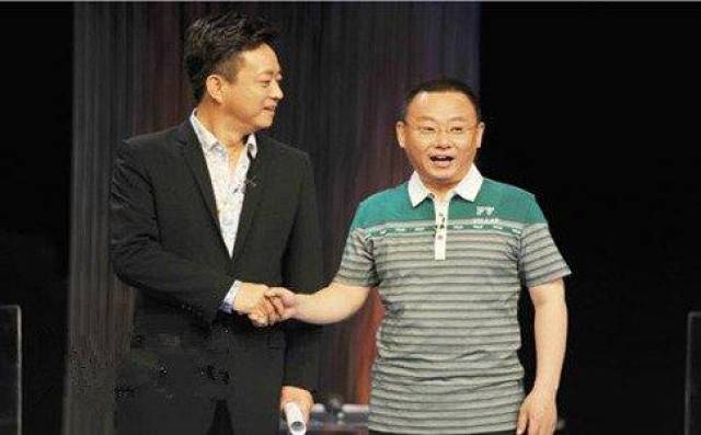 八次上春晚搭档郭冬临妻子得治不好的病他借钱医病不离不弃