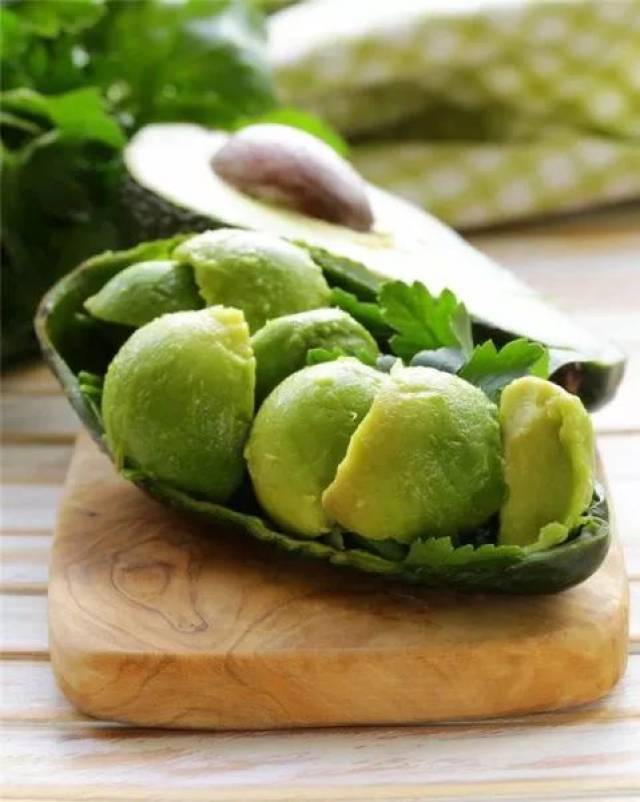 牛油果难吃?这样做,让你好吃到怀疑人生!