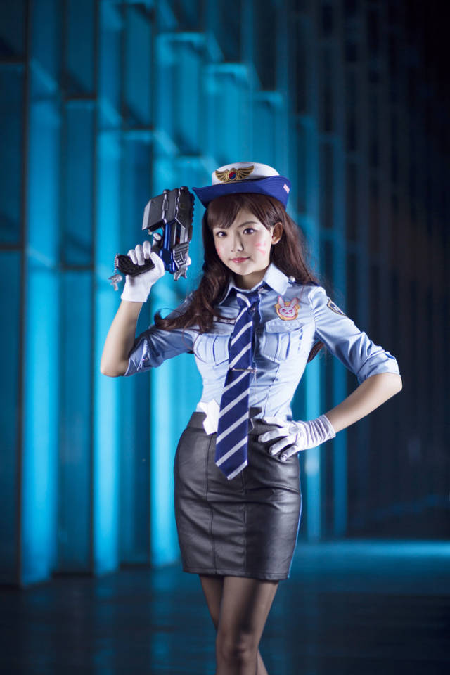 性感小女警小皮裙子 d.va 守望先锋 cosplay