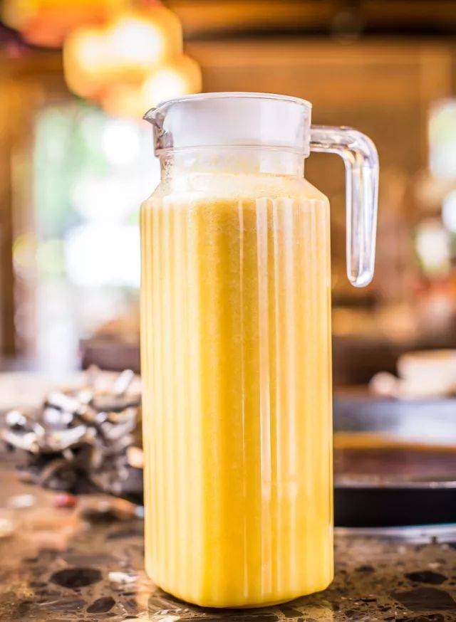 当然还有, 喝一口活到99的的山药红枣汁,香醇的玉米汁,款款都是暴击.