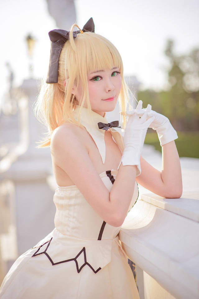 我的最美骑士,登场 后有福利 saber cosplay