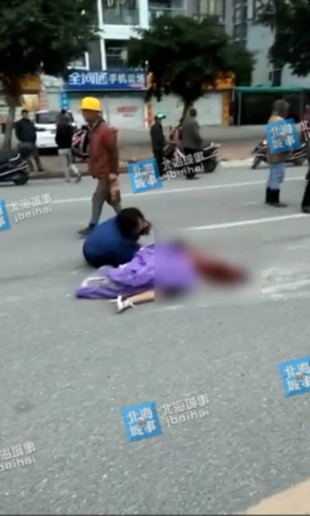 北海江苏路发生一起车祸,2女学生1死1伤!_手机搜狐网