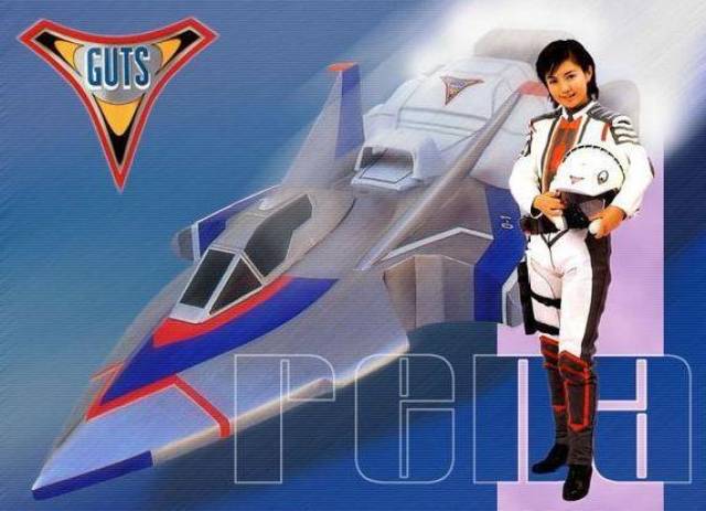 《迪迦奥特曼》女神丽娜,万人迷的她为生活拍