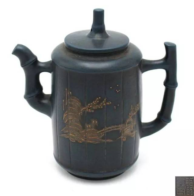 藏品名称:天青泥民国绿竹节紫砂壶款  识:顾景舟规  格:口径:5.