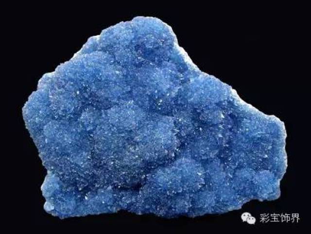 颜色天蓝色,深蓝色.