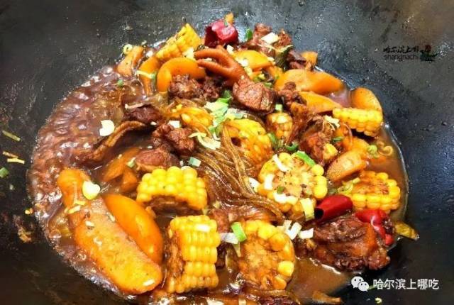 唐山铁锅炖：传统美食的魅力再现