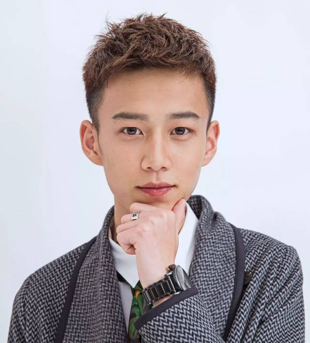 29 # 《带你去旅行》的校长张弛来名仕了!