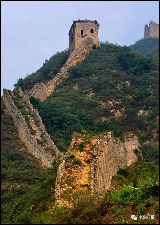 喜峰口长城:连绵水中 长城奇观