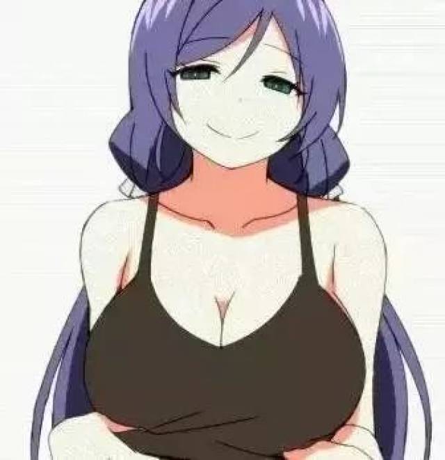 爱笑的女生胸不会太小 因为"乐极升杯"?