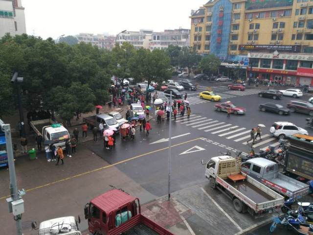 -义乌市开展马路劳务市场集中整治行动