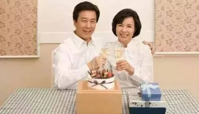 中老年相亲节目火热,老年人谈恋爱有哪些难题