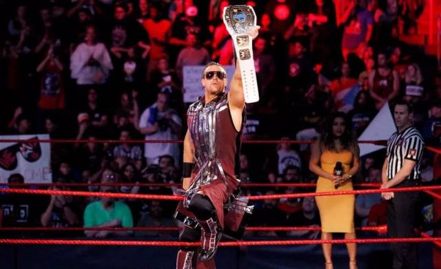 今天,就让摔弟带大家回顾一下米兹的七次夺冠历程吧!