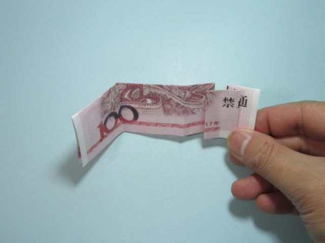 用钱折纸双心 心连心折纸详细图解教程