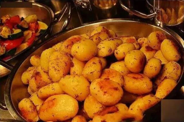 一起来认识德国土豆界的硬汉子,安静美男子和软妹子