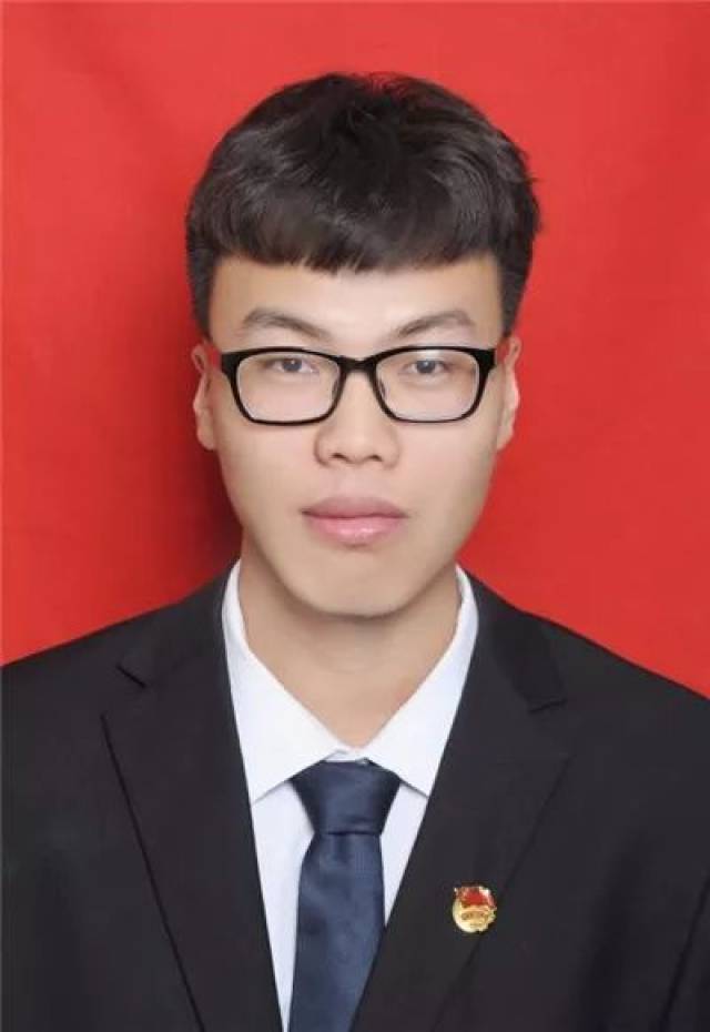 奇化科技站副站长 应化161班 帕尔哈提·托乎提