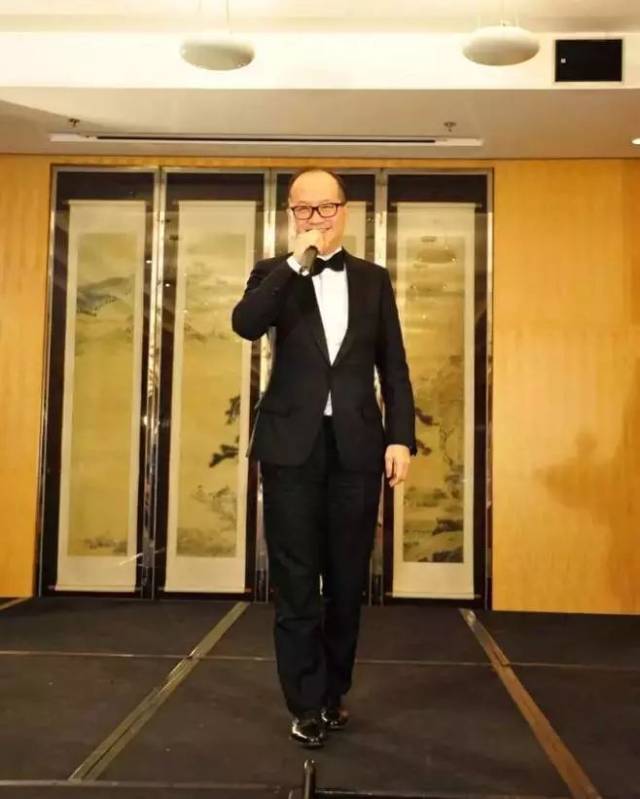 ▼武志红合伙心乐土ceo曹洪雯女士,知名投资人丁玮女士,在莉知幸福