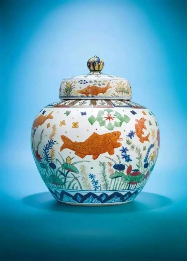 村上隆　ポスター　魚藻荷蓮紋蓋罐 明嘉靖朝 景德鎮五彩瓷 魚藻荷蓮紋蓋罐 明嘉靖朝 景德鎮五彩瓷 村上隆 ポスター