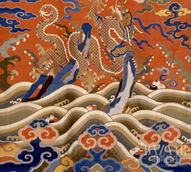 中国服饰专栏 | 不必照搬古人,山与水组合出穿越时空的灵动纹样