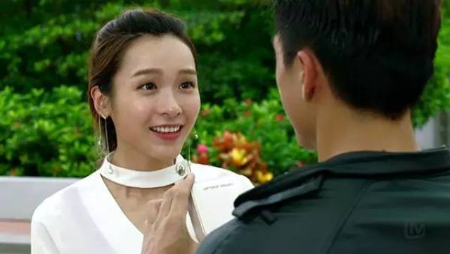 陈豪李佳芯《夸世代》扮演塑料夫妻档,影视剧里的塑料情分,你知道多少