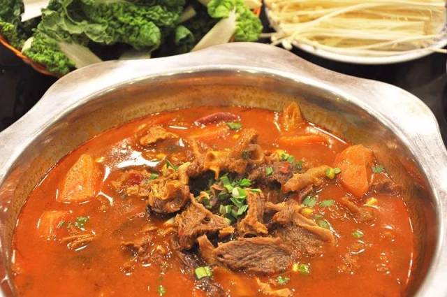 原价140元的红烧牛腩套餐才卖29.9元!