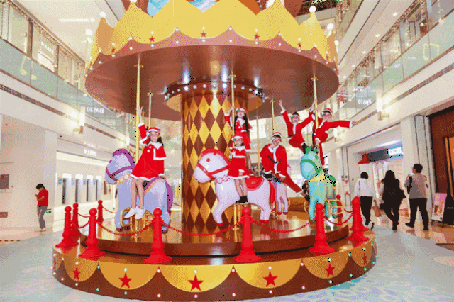 深圳又一处免费童话世界,雪花,水晶球,旋转木马,空降世纪汇!