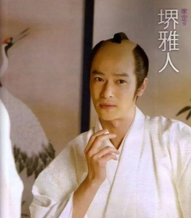 日本武士头发型 剃头图片