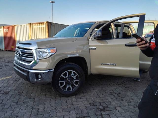 丰田旗下:美式肌肉车 丰田坦途sr5配置详情解说