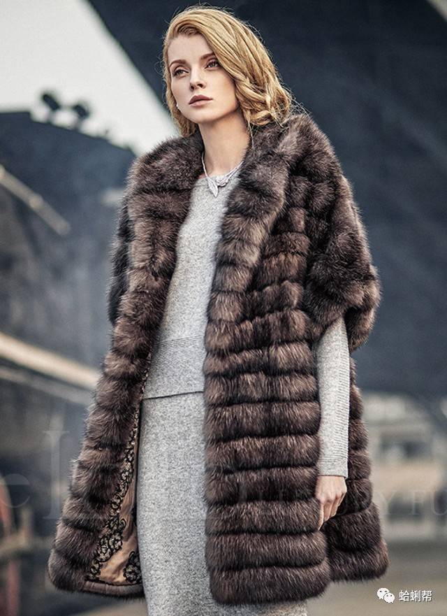 2017青岛电视台皮草展最后一天!快来抢购吧!