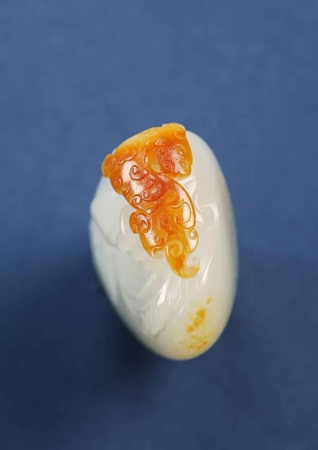 玉雕名家创作的中小件玉器,更具实用性