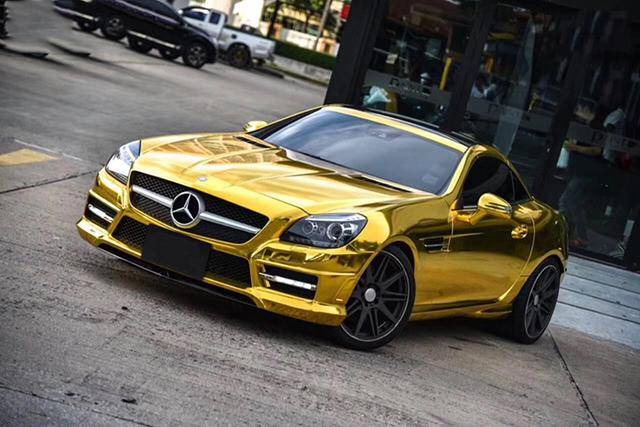 奔驰汽车改色镜面电镀金贴膜效果展示 土豪金亮瞎眼
